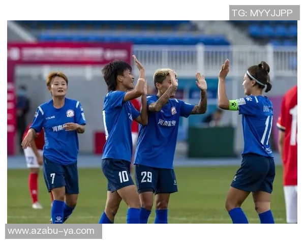 足球纪实：记录杭州足球队的突破历程